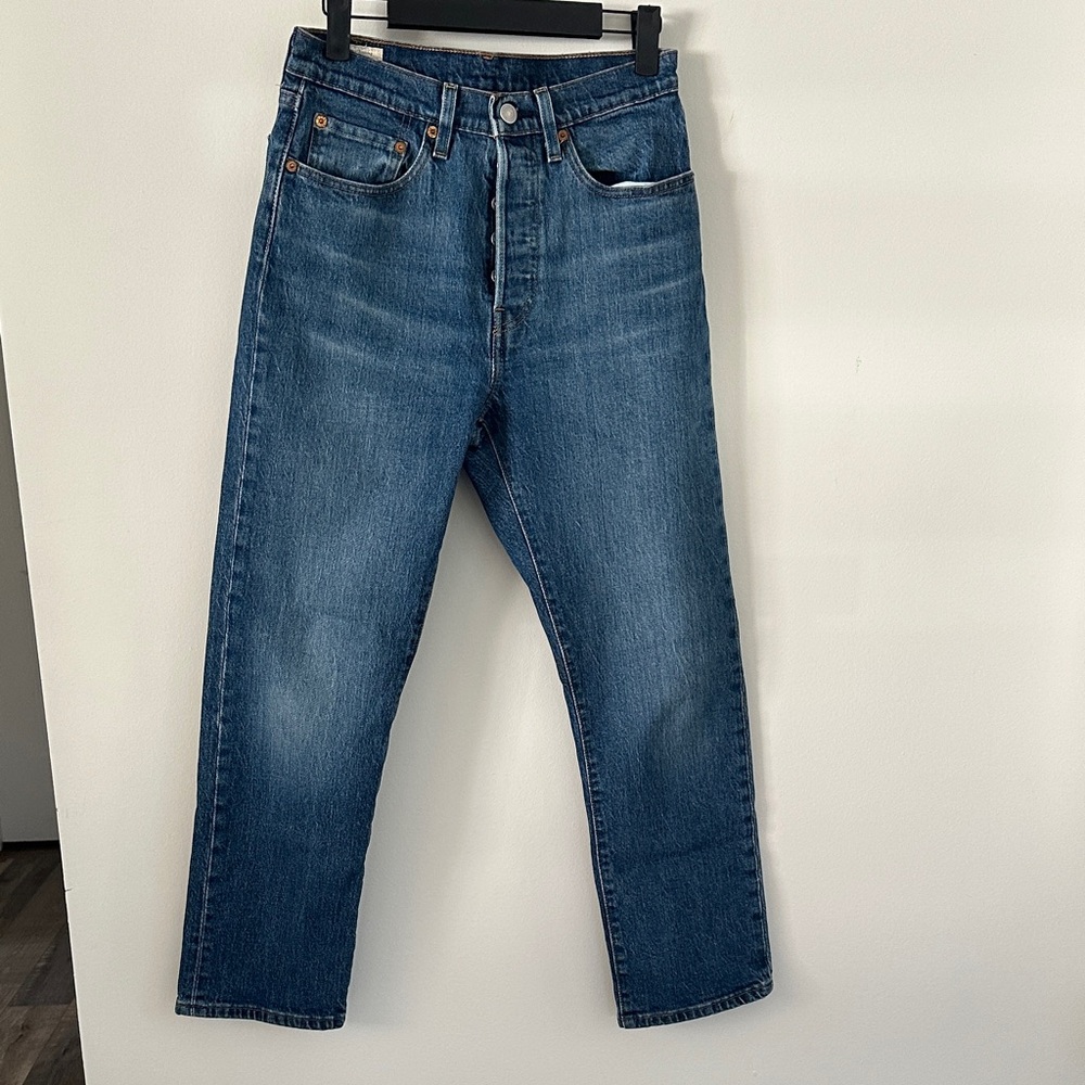 Levi’s 501 jeans size 27